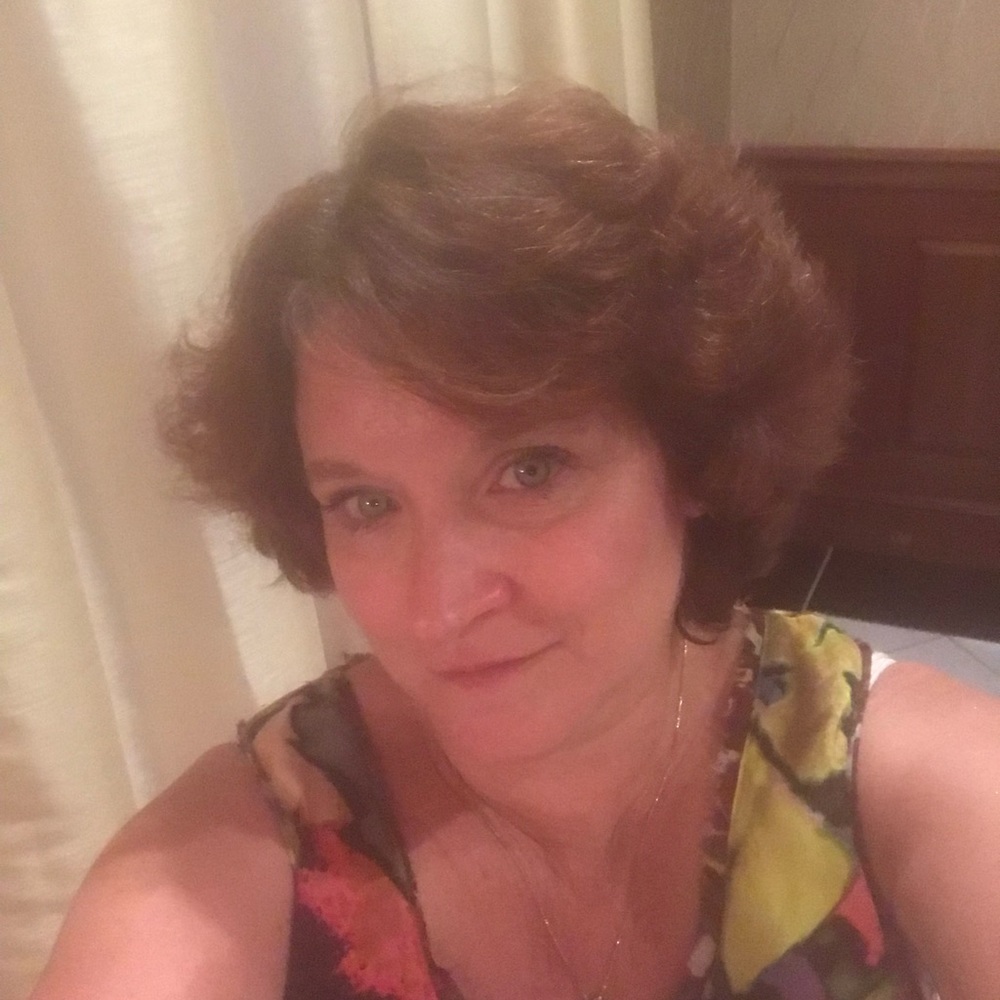 Meet your Posher, Laura